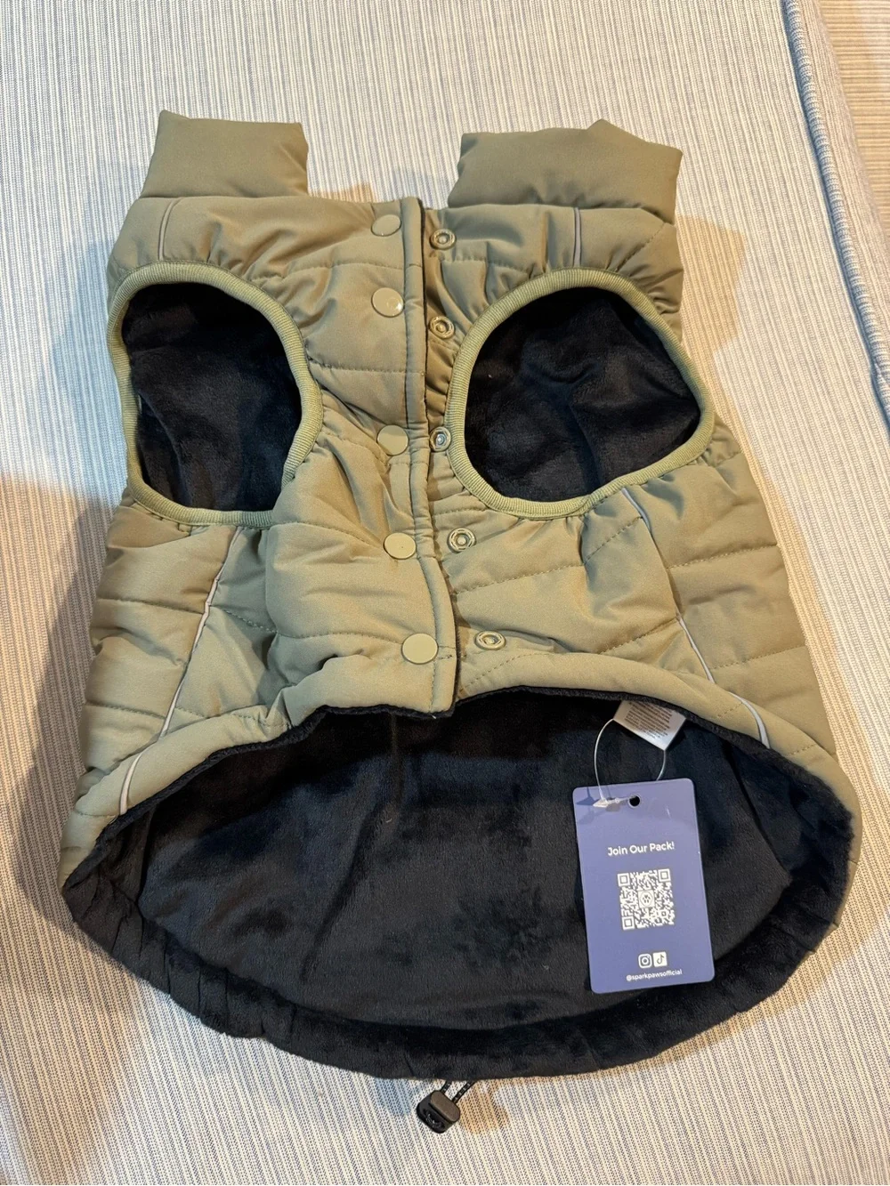 BRAND NEW ✨SPARK PAWS✨ WarmShield Water-Resistant Jackets XL